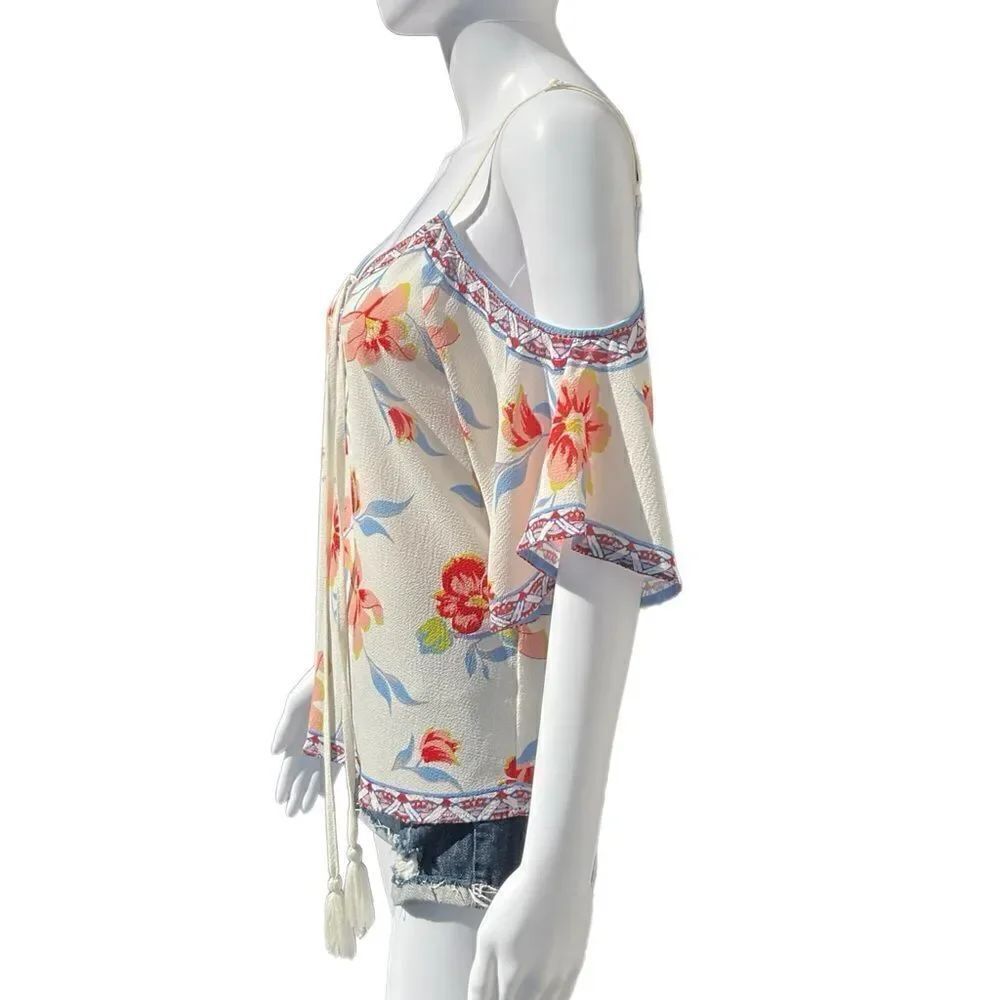 Cold Shoulder Tropical Top (White) - Picture 3 of 10